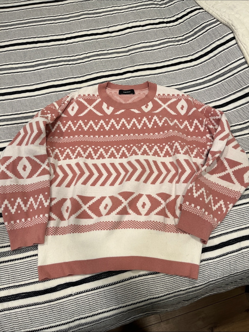 Women's Coral and White Geometric Knit Sweater